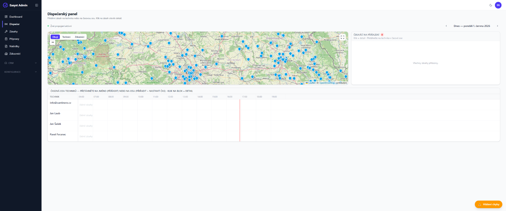 Dispečerský panel s mapou techniků a časovou osou